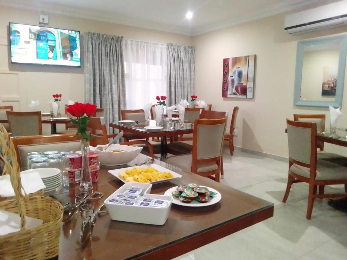 Benoni N12 Hotel Екстериор снимка