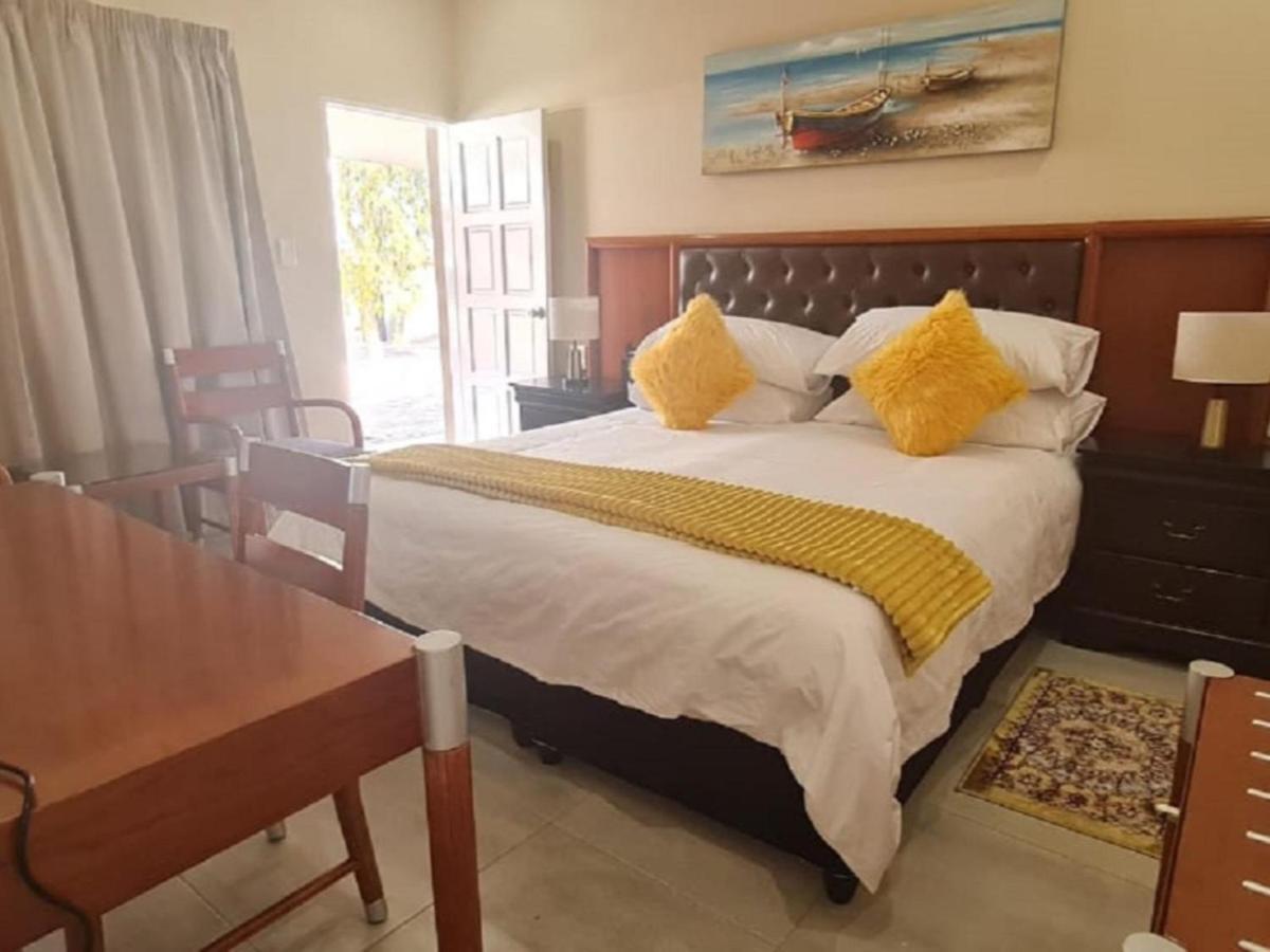 Benoni N12 Hotel Екстериор снимка