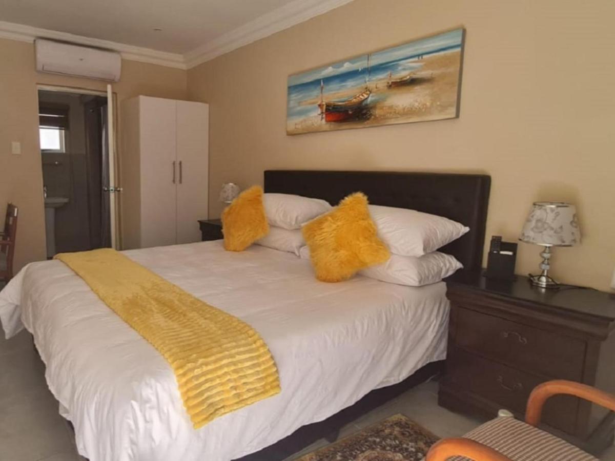 Benoni N12 Hotel Екстериор снимка