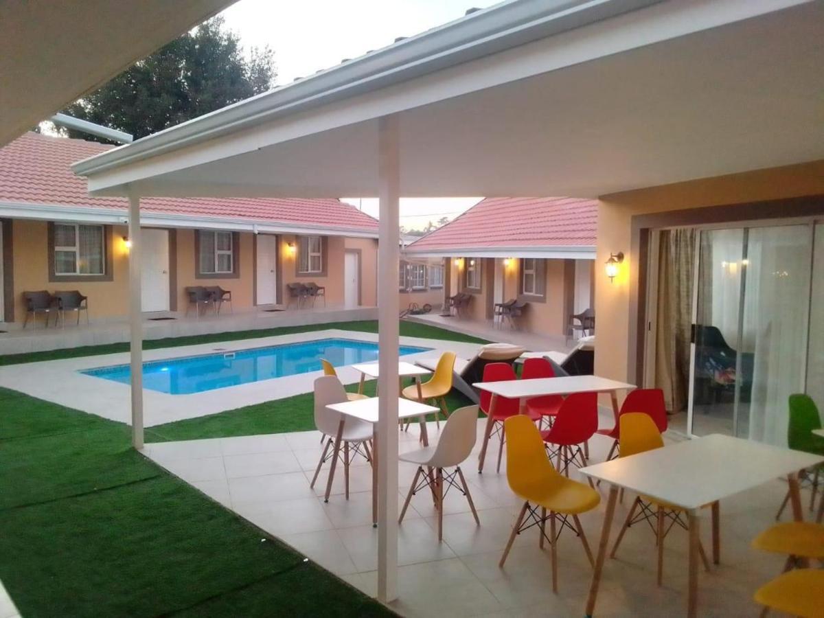 Benoni N12 Hotel Екстериор снимка