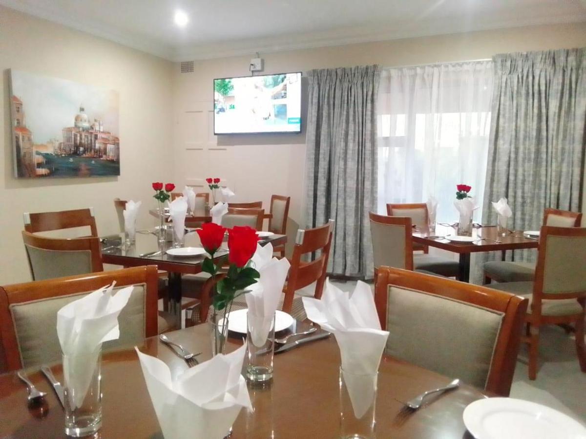 Benoni N12 Hotel Екстериор снимка